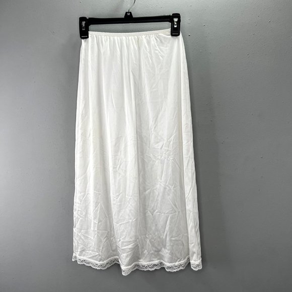 Vintage Warners Perfect Measure Half Slip size Small White Nylon Lace USA 55300 - Picture 1 of 6